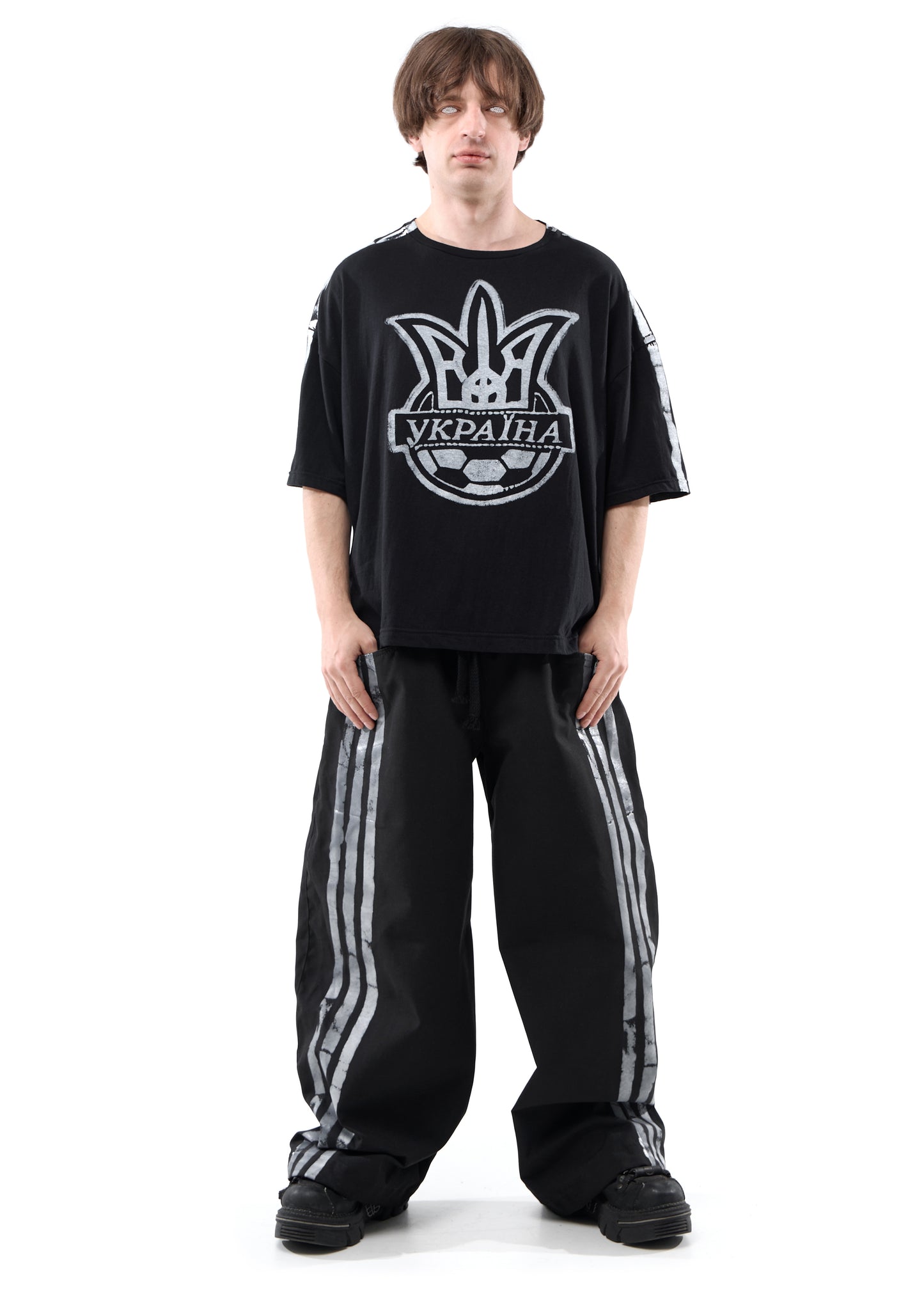 STRIPES BLACK OVER T-SHIRT