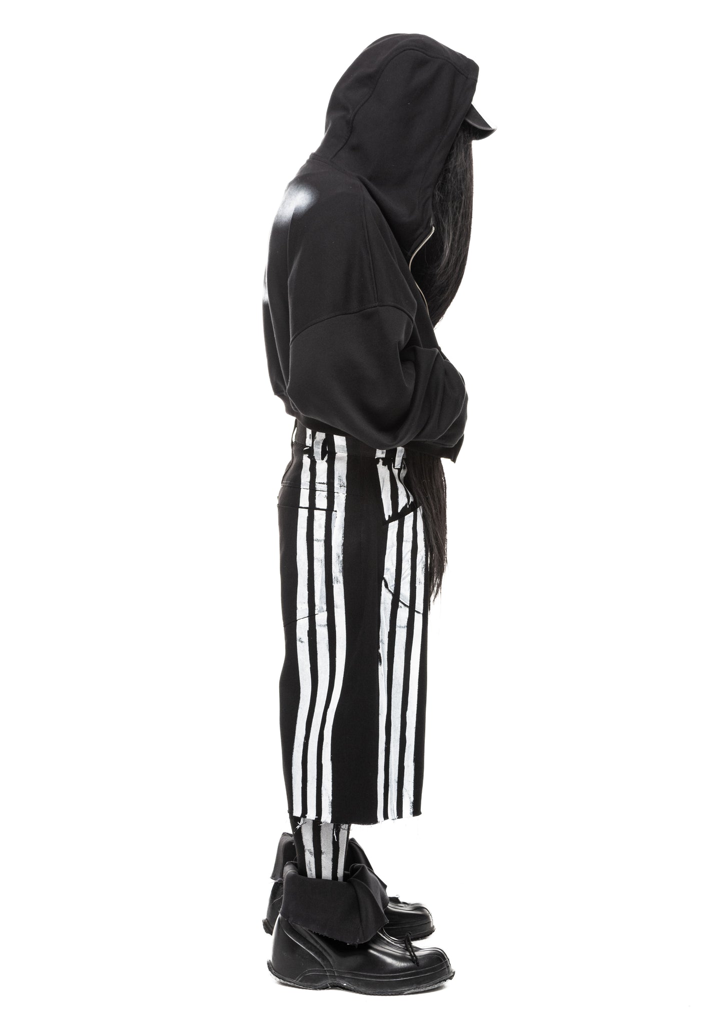 STRIPES BLACK DENIM SHORTS