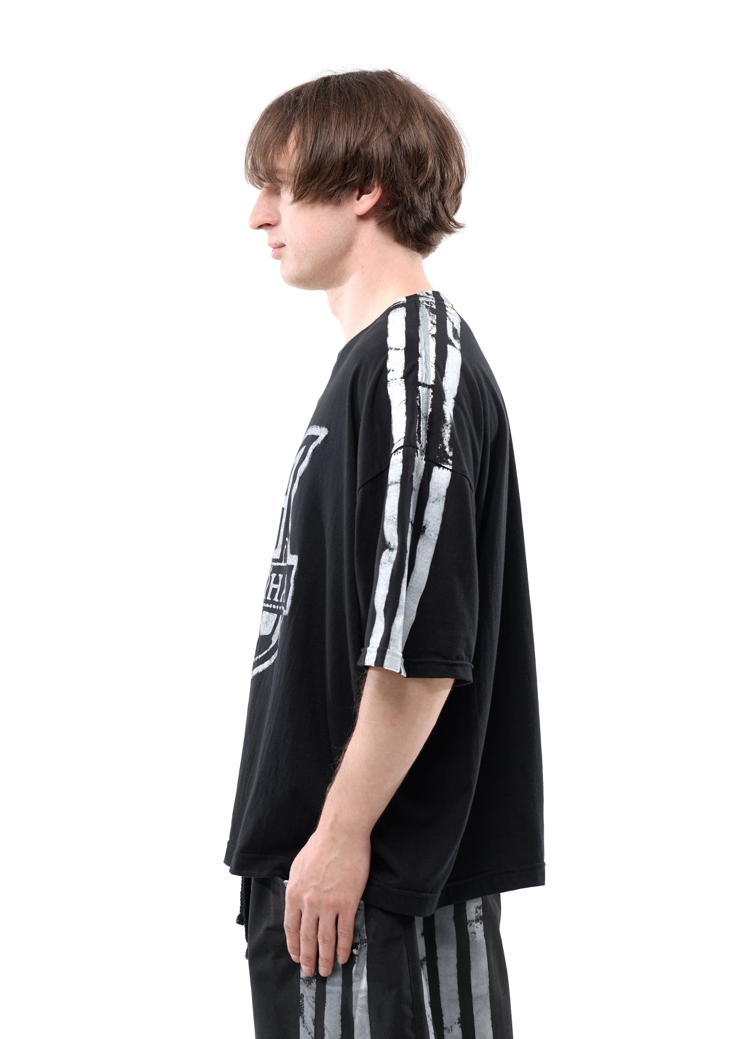 STRIPES BLACK OVER T-SHIRT