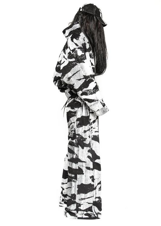 CAMO BLACK DENIM JACKET