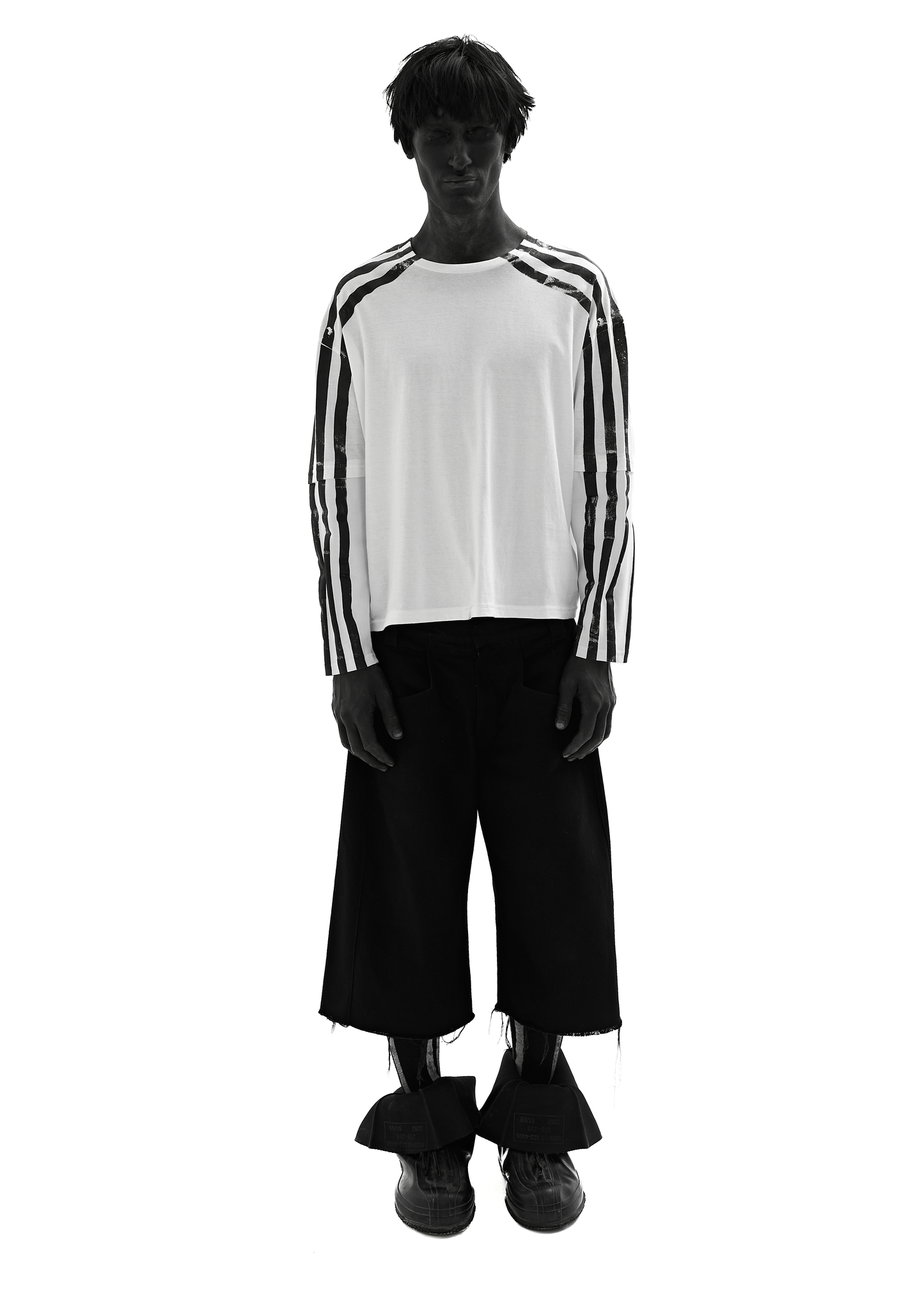 DOUBLE STRIPES WHITE LONG-SLEEVED T-SHIRT