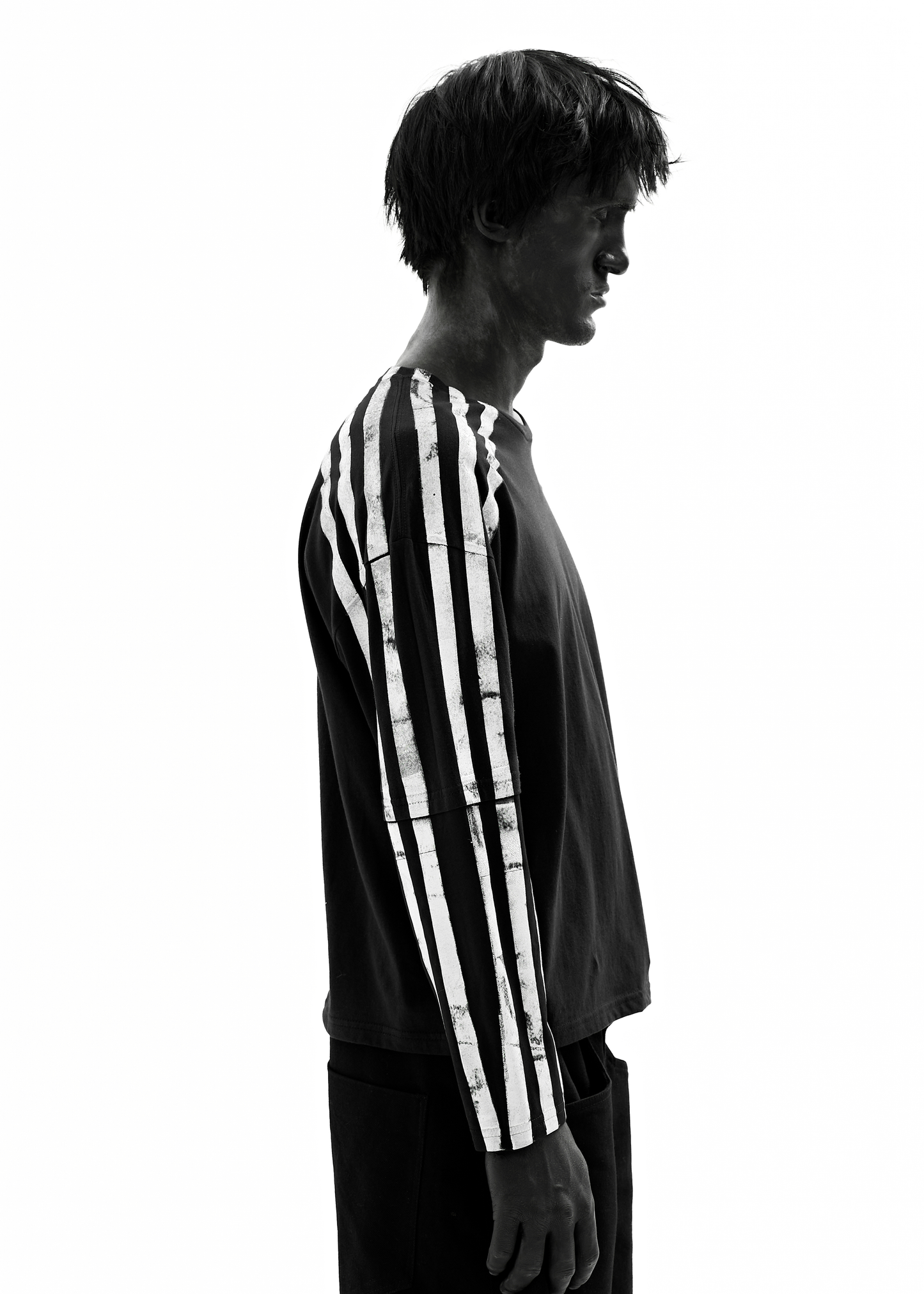 DOUBLE STRIPES BLACK LONG-SLEEVED T-SHIRT