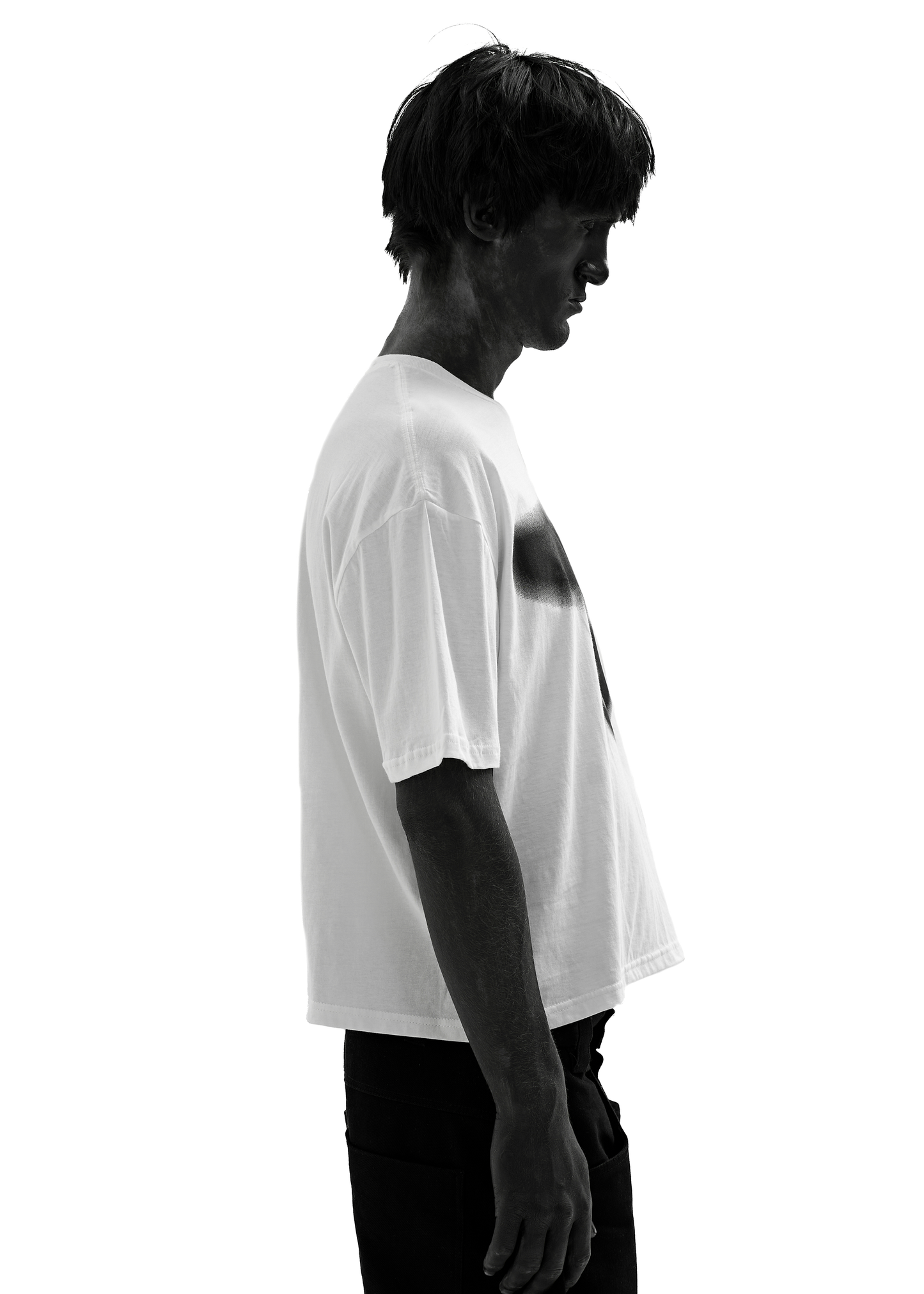 STAIN WHITE T-SHIRT