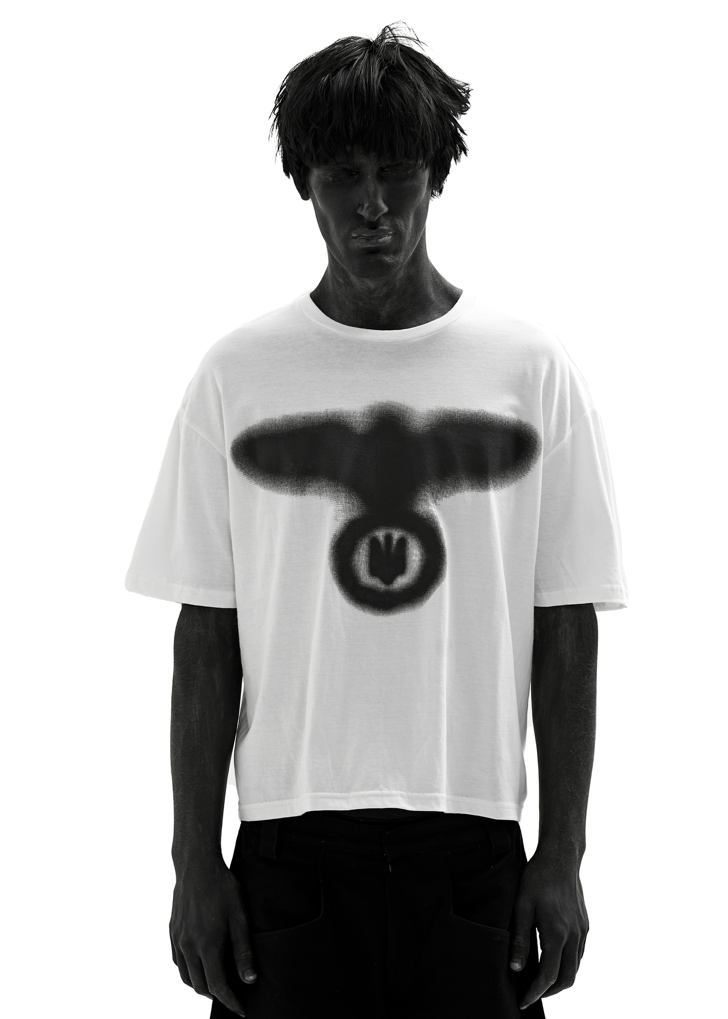 STAIN WHITE T-SHIRT