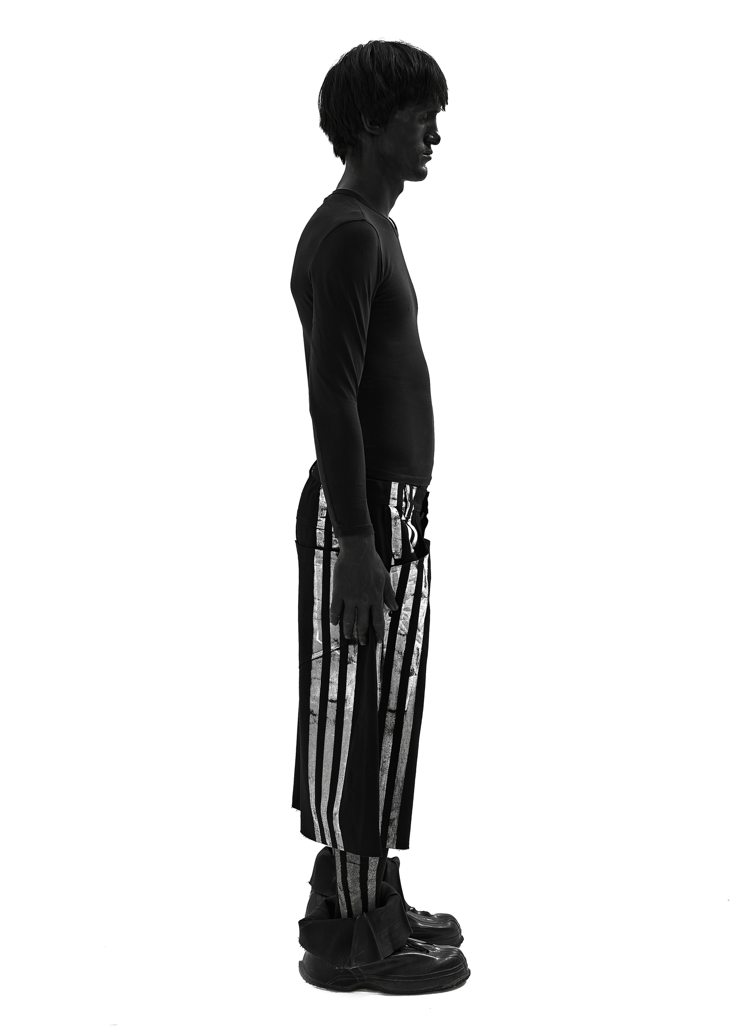STRIPES BLACK DENIM SHORTS