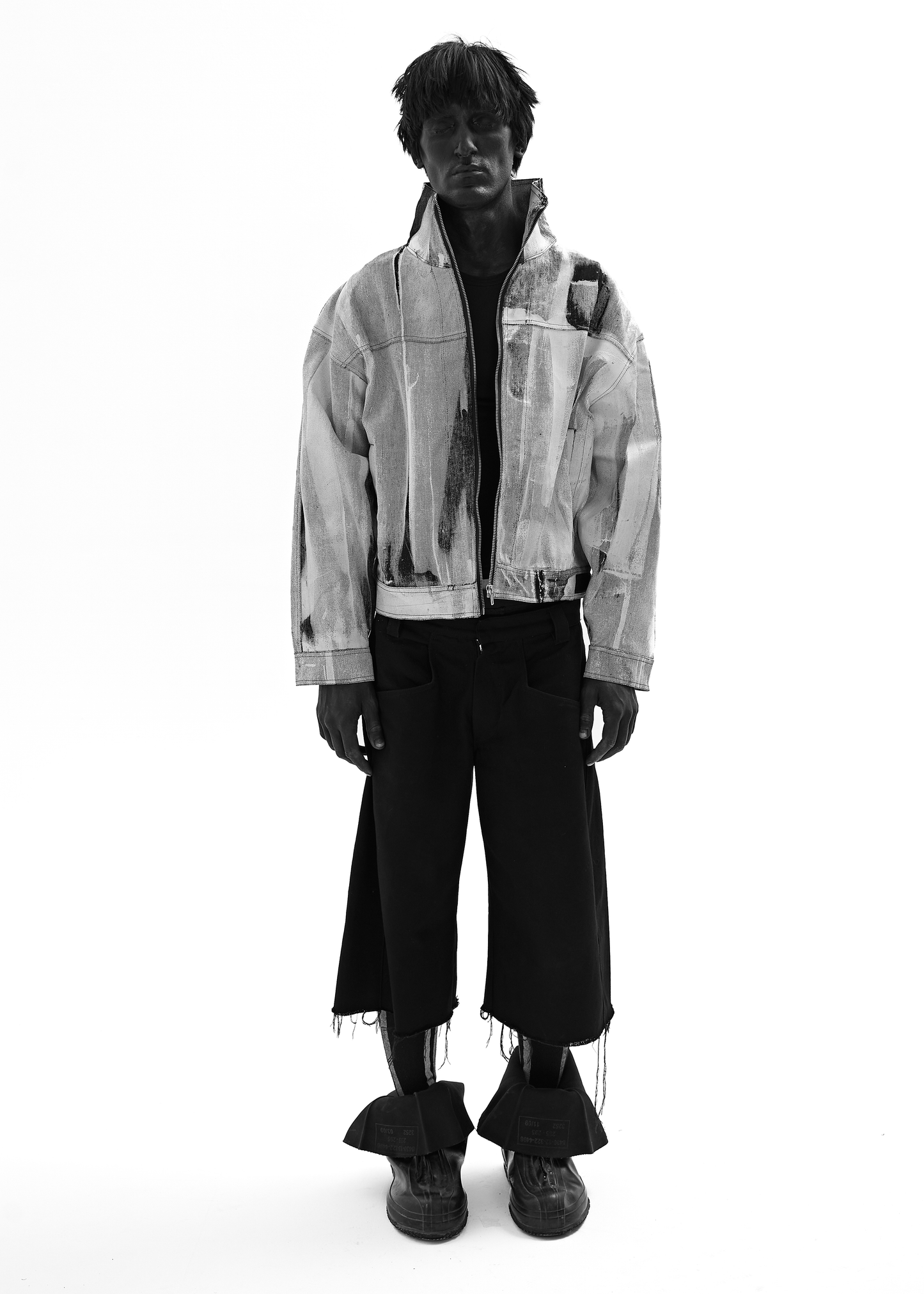 WAXED WHITE DENIM JACKET