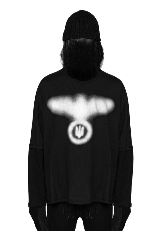 STAIN BLACK LONG-SLEEVED T-SHIRT