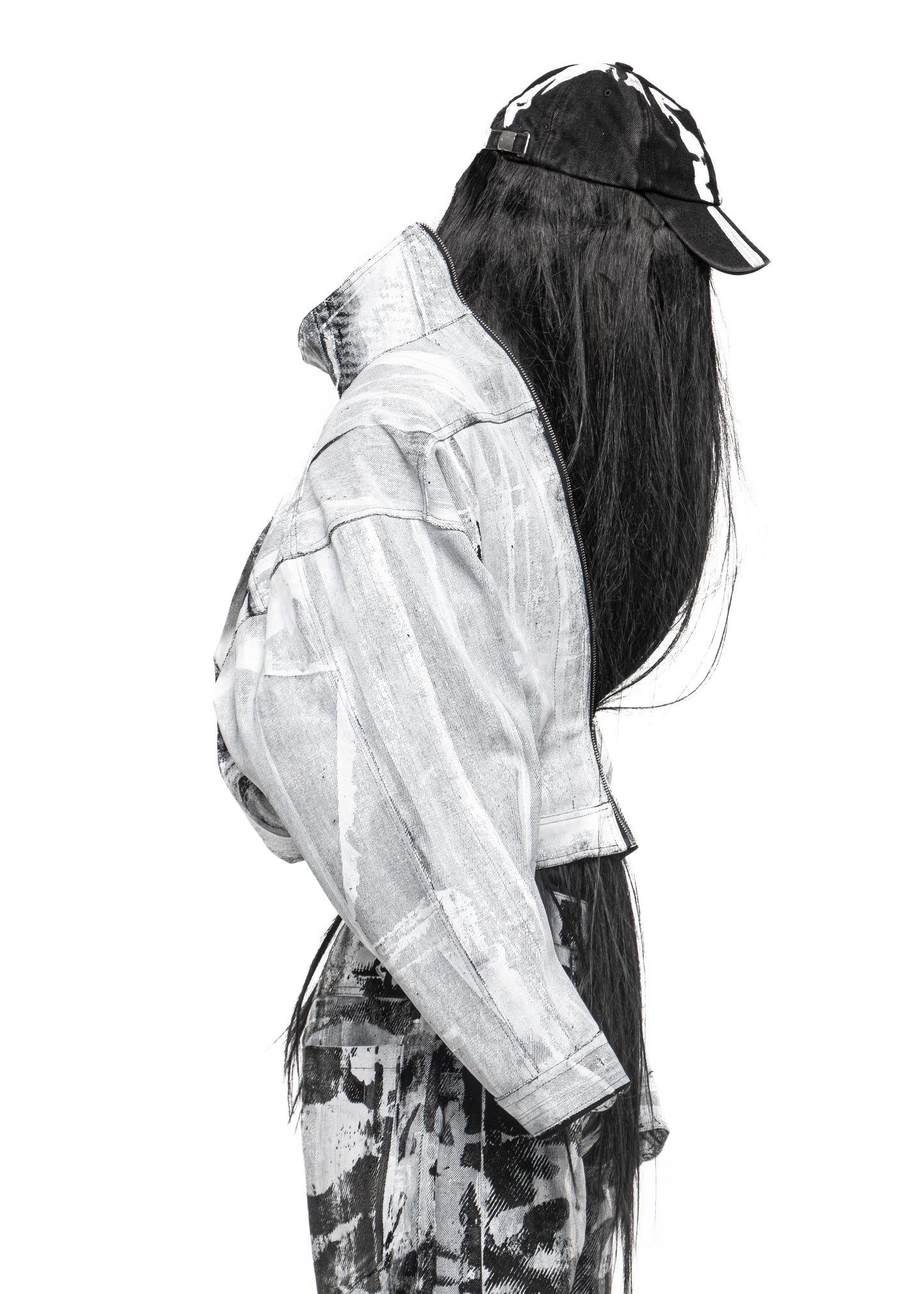 STAIN WAXED WHITE DENIM JACKET